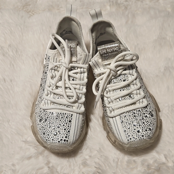 Steve Madden Shoes - Steve Madden Maxima White Rhinestone Womens Shoes 6.5